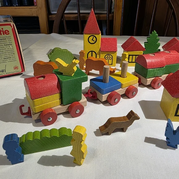 Vintage Lorenz Spielwelt Wooden Village And Train Building Set 70s West Germany - Picture 6 of 16